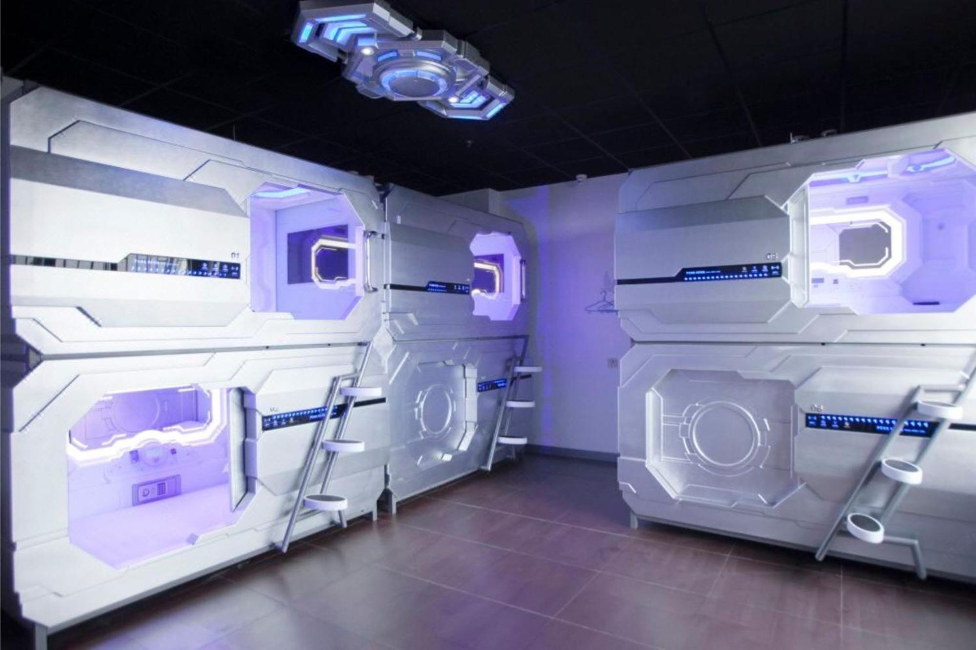 Zhuhai Dreamers Capsule Hotel Exterior photo