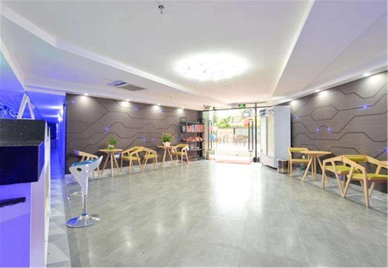 Zhuhai Dreamers Capsule Hotel Exterior photo